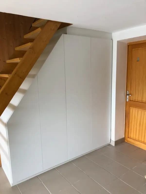 Aménagement sous escalier